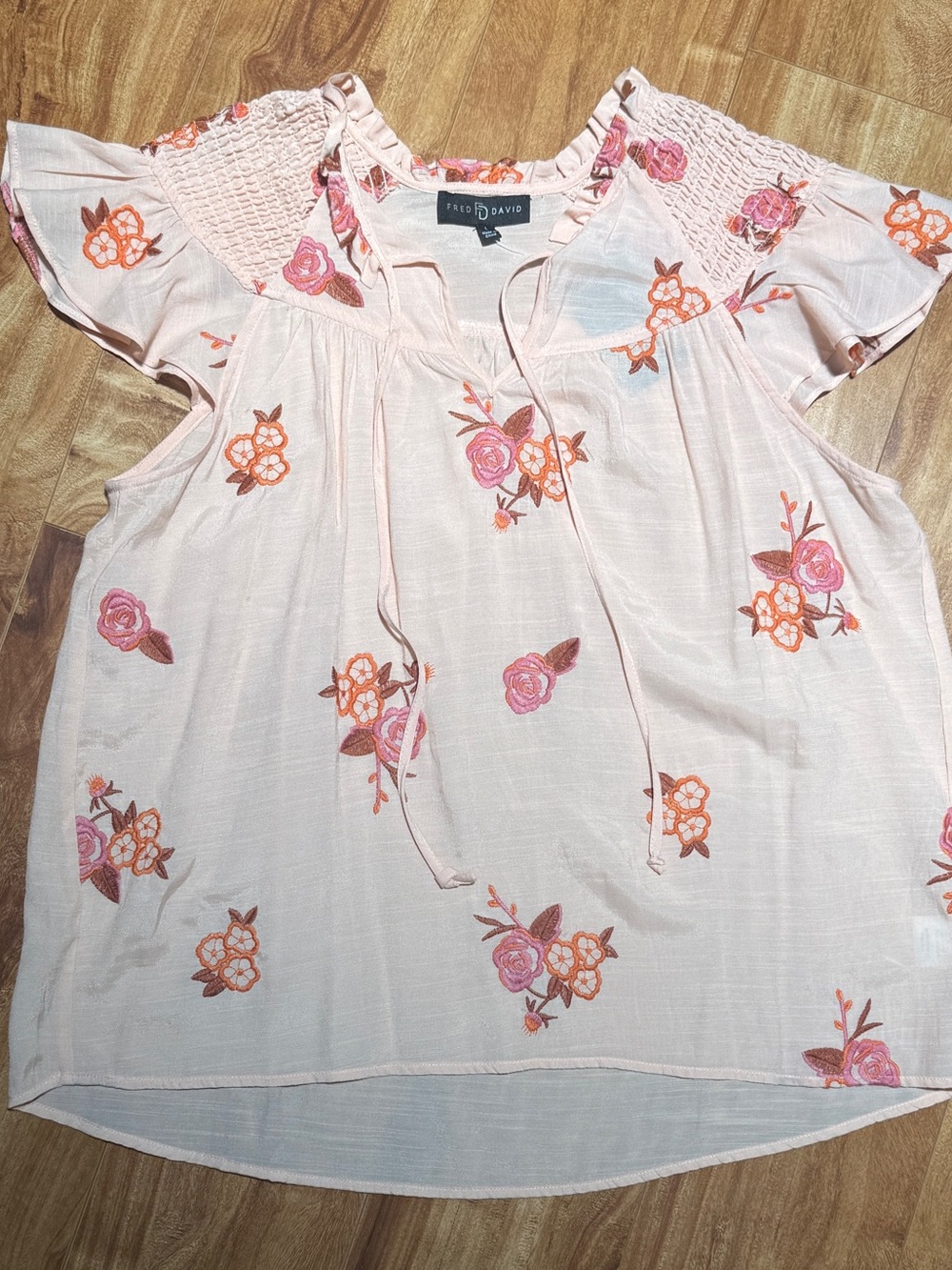 NWT Fred David Blush Pink Embroidered Floral Flutter Sleeve Blouse Large